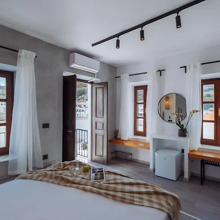 Kilistra Lindian Living Case de vacanță *