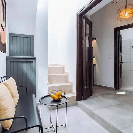 Kilistra Lindian Living בית נופש לינדוס