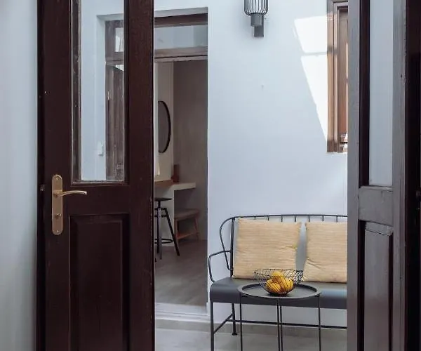 펜션 Kilistra Lindian Living *