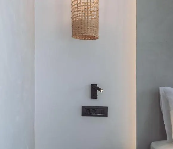 Kilistra Lindian Living *