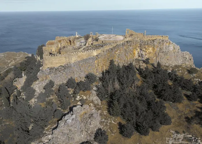 펜션 Kilistra Lindian Living *