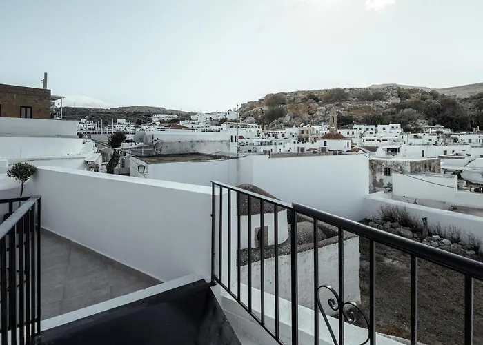 Kilistra Lindian Living